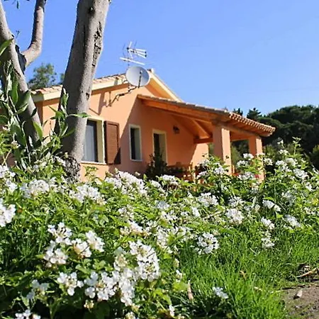 Il Melograno Di Nora 住宿加早餐酒店 普拉