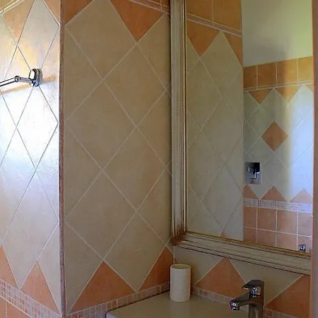 Il Melograno Di Nora Bed & Breakfast *