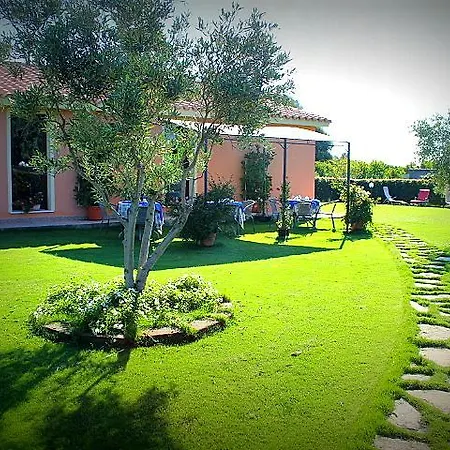 Il Melograno Di Nora Bed & Breakfast Pula